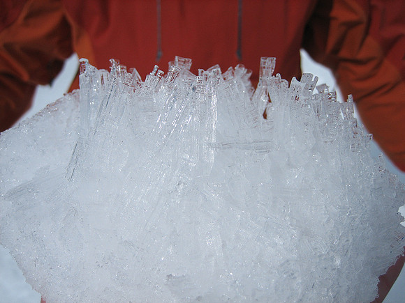 Hoar crystals